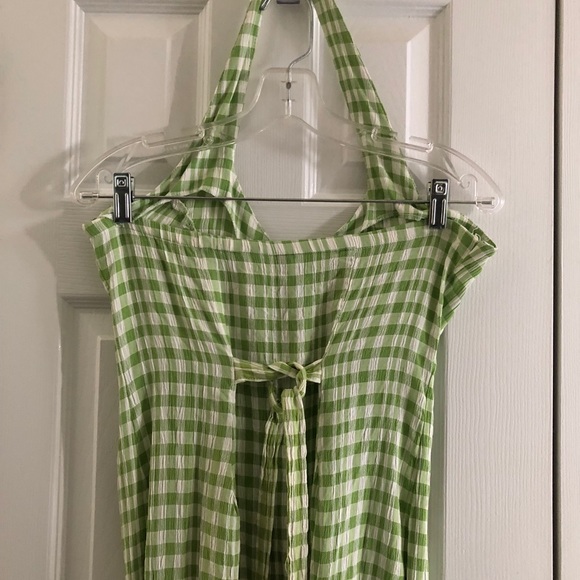 Halter NWOT summer dress  pretty lime green color. - Picture 6 of 6